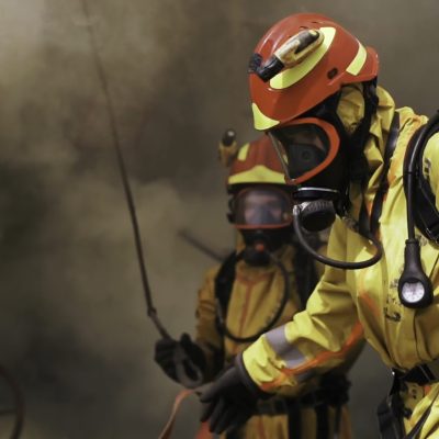 Firefighters use their equipment. Clip. Rescuers use water to extinguish or check the operation of the inventory